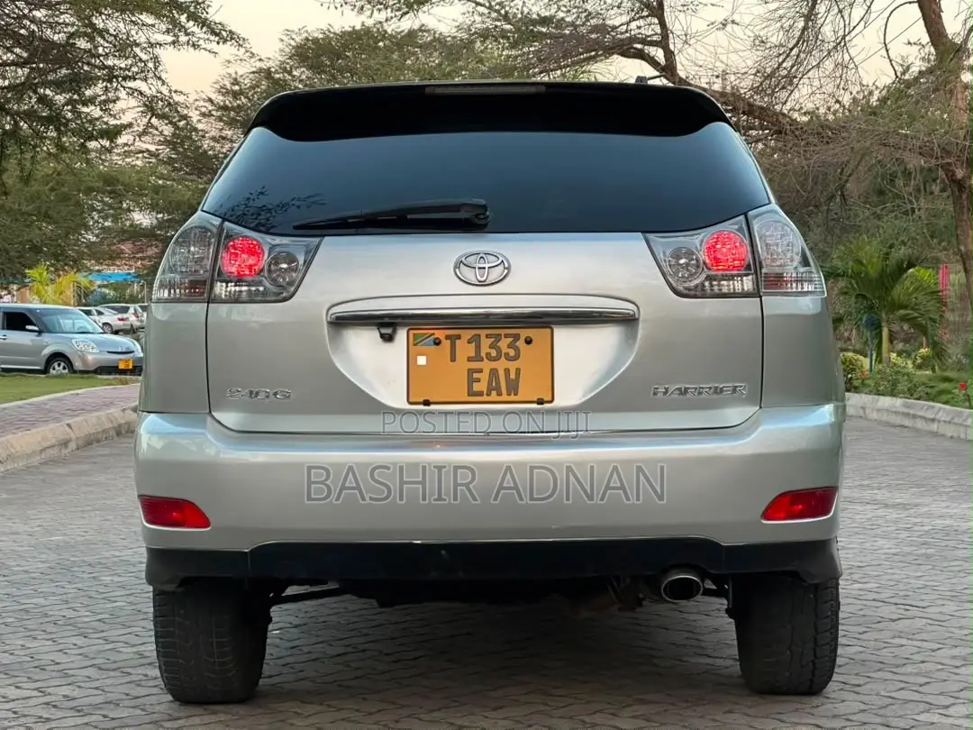 Toyota Harrier 2007 Silver