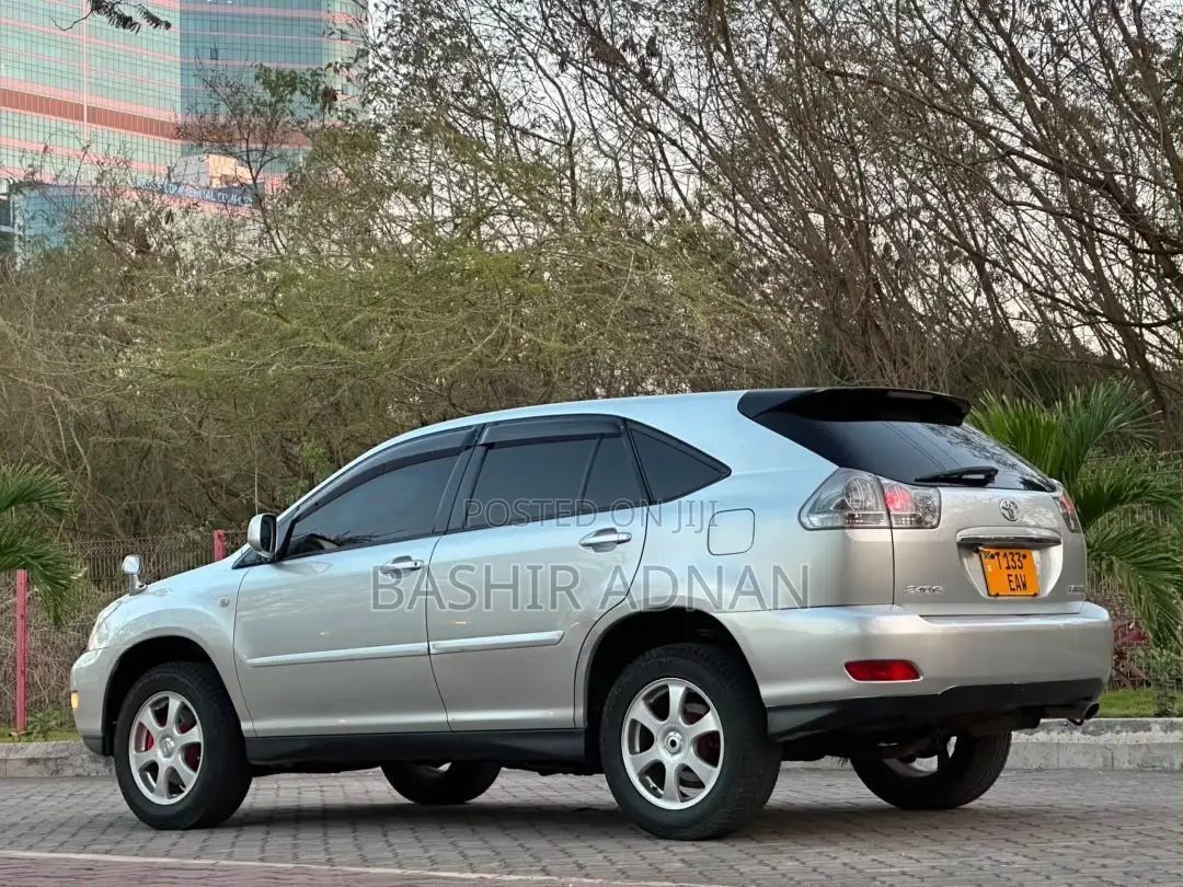 Toyota Harrier 2007 Silver