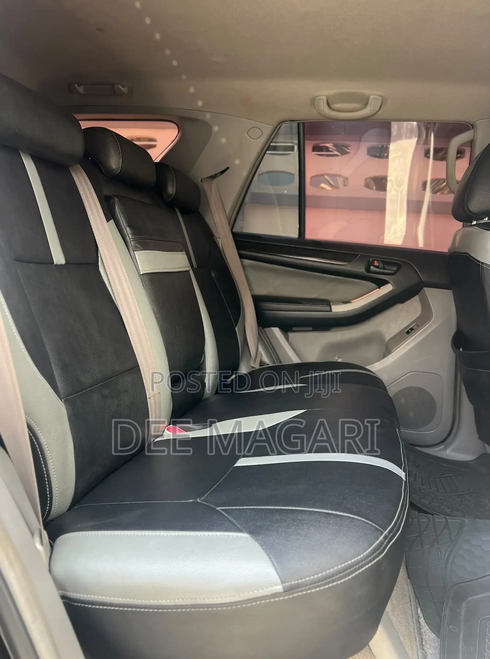Toyota Hilux Surf 2005 Black