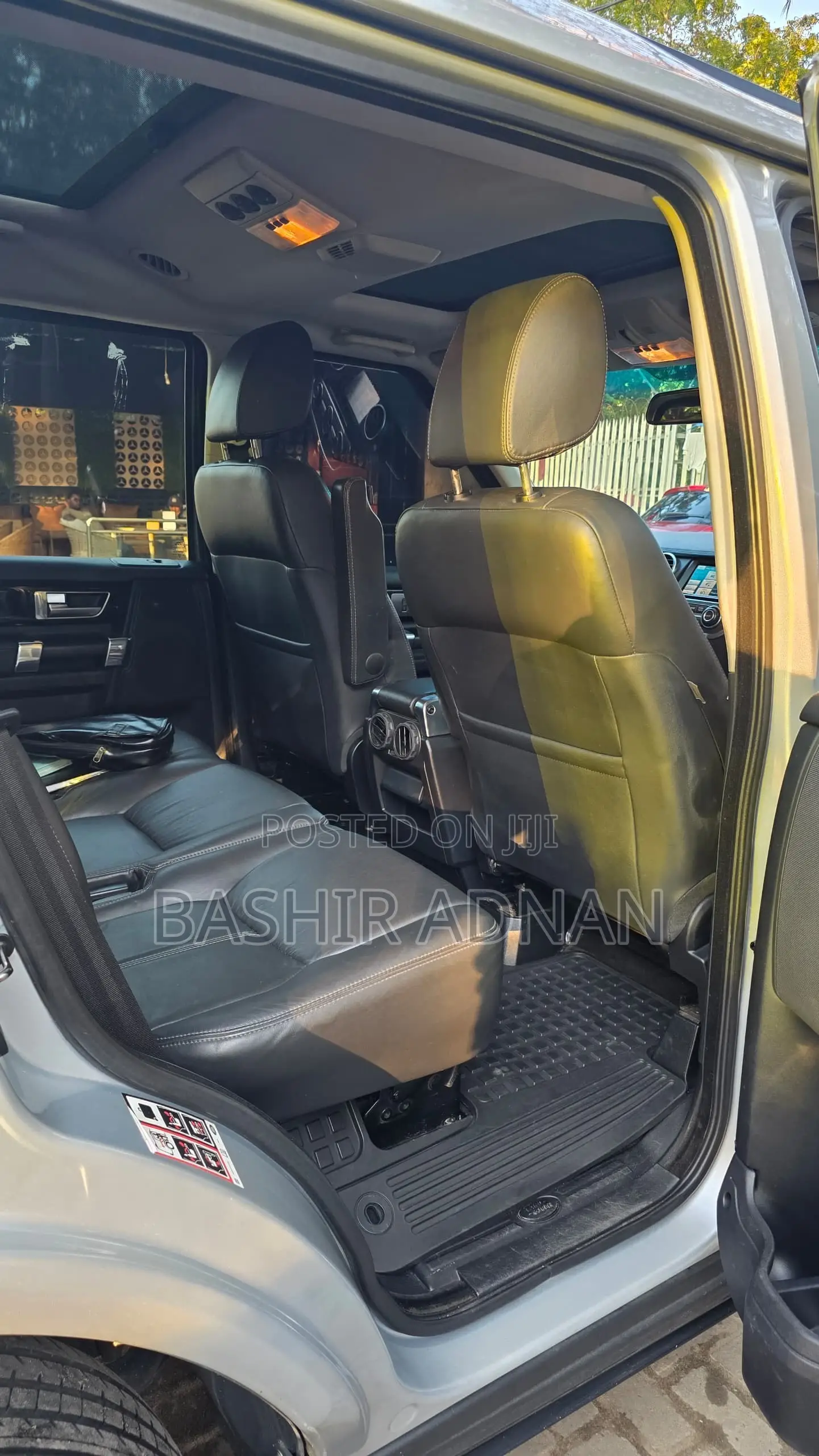 Land Rover Discovery 2012 Silver