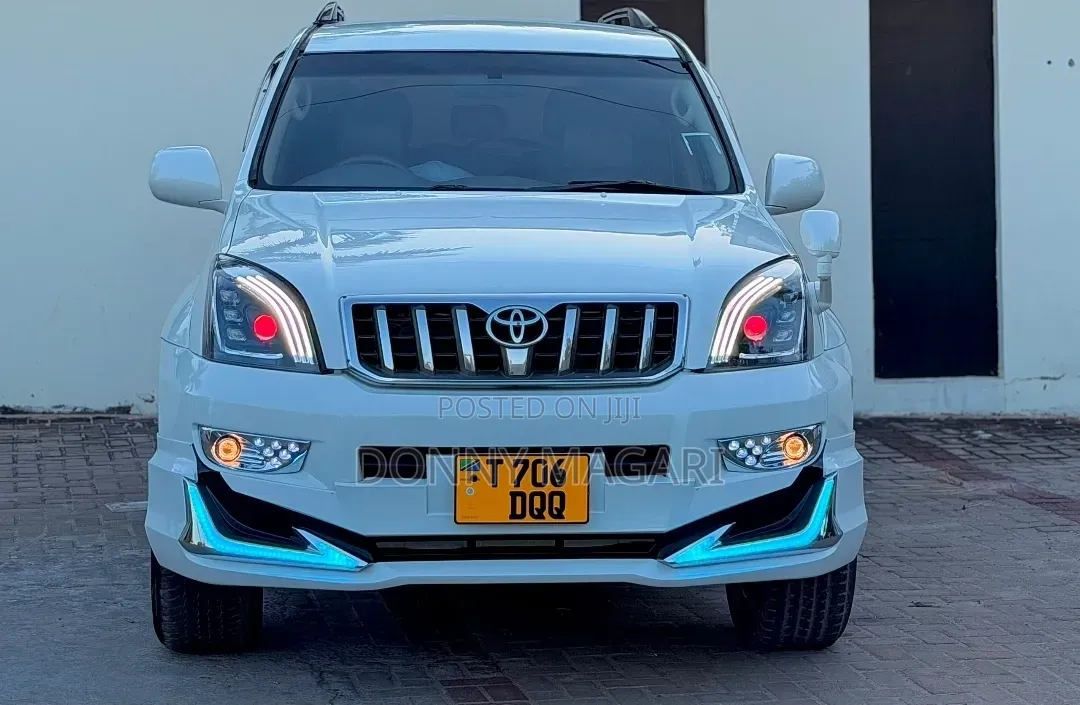 Toyota Land Cruiser Prado 2008 White