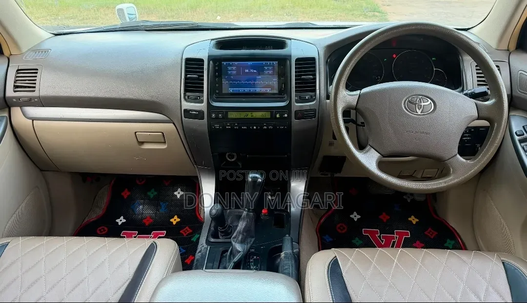 Toyota Land Cruiser Prado 2008 White