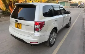 Subaru Forester 2009 White