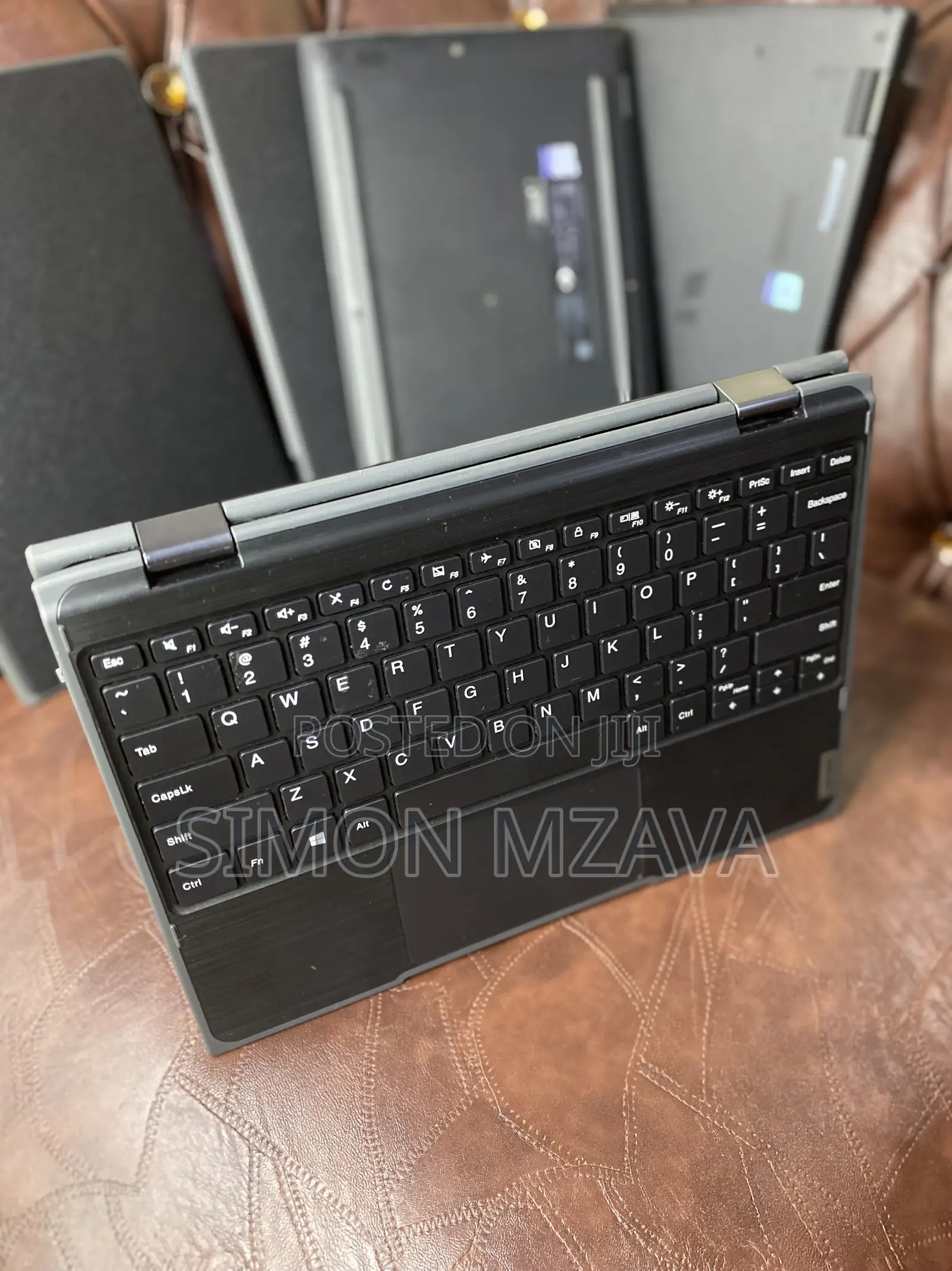 Laptop Lenovo 300e 4GB Intel Celeron SSD 128GB