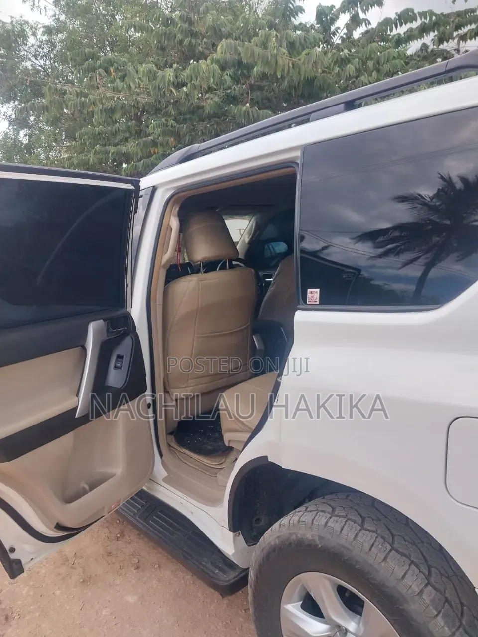 Toyota Land Cruiser Prado 2010 White