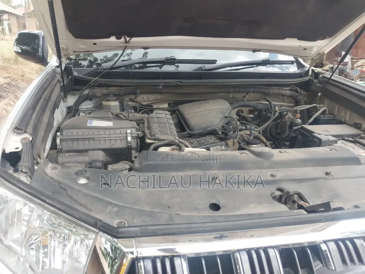 Toyota Land Cruiser Prado 2010 White