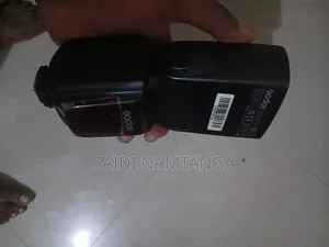 Speedlight V850
