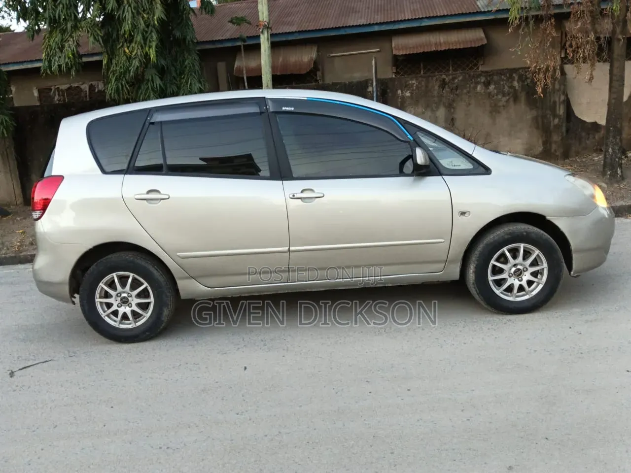 Toyota Corolla Spacio 2004 Silver