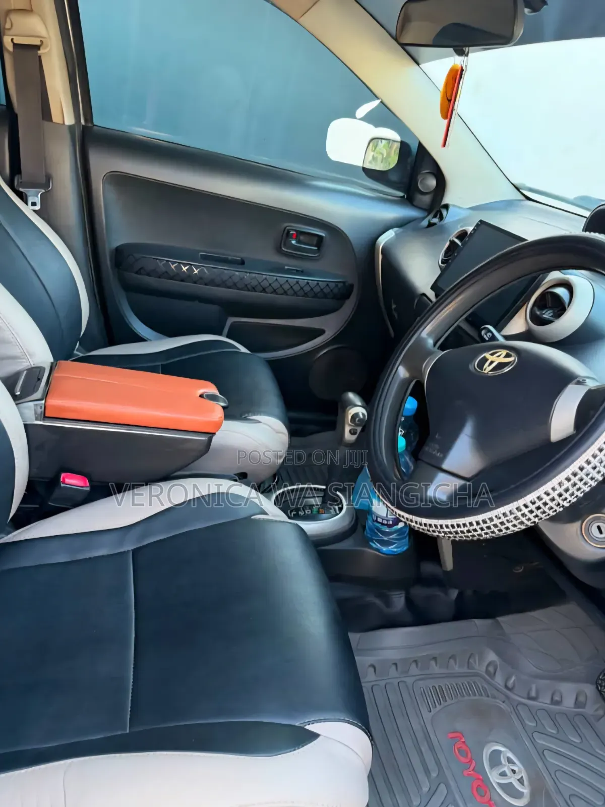 Toyota IST 2004 Silver