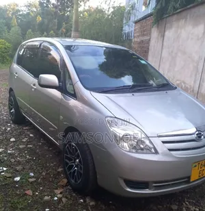 Toyota Corolla Spacio 2005 Silver