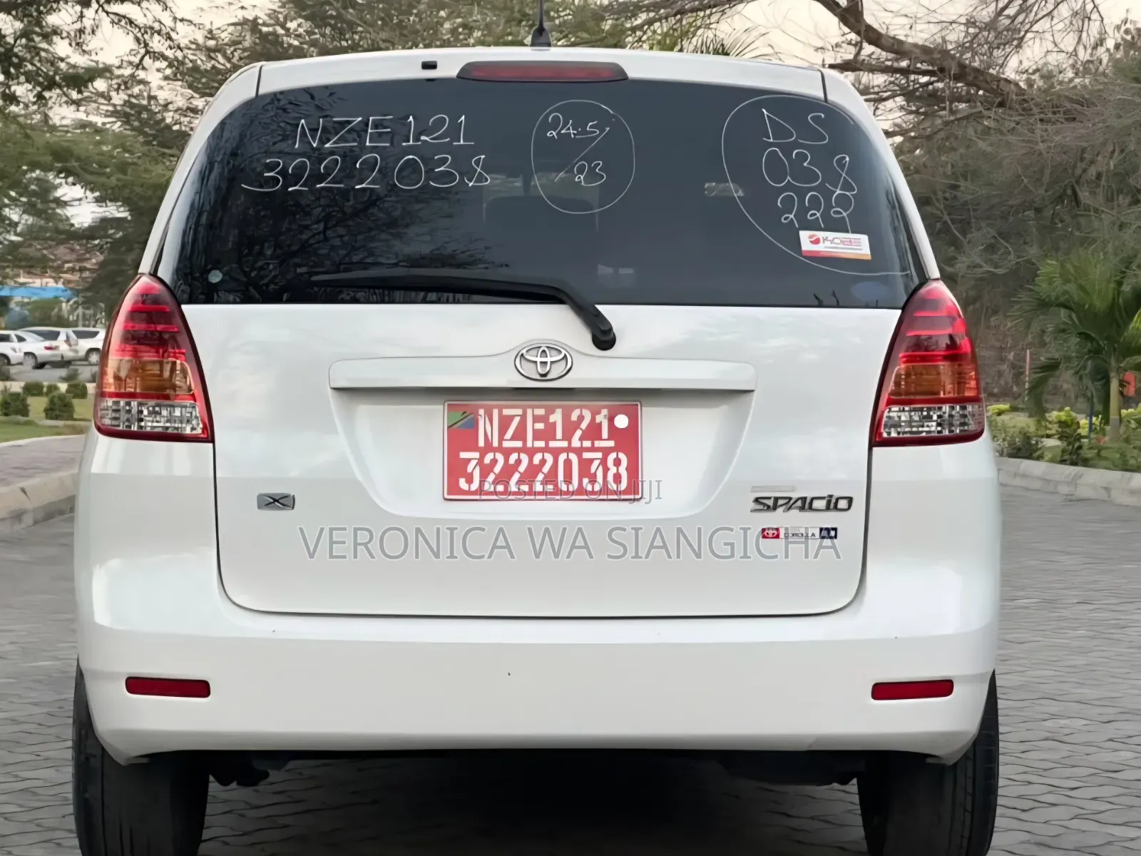 Toyota Corolla Spacio 2005 White
