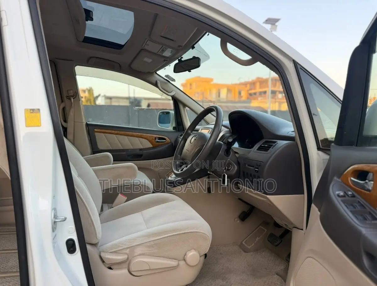 Toyota Alphard 2007 White