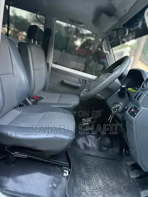 Toyota Land Cruiser 2018 White