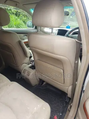 Toyota Harrier 2006 White