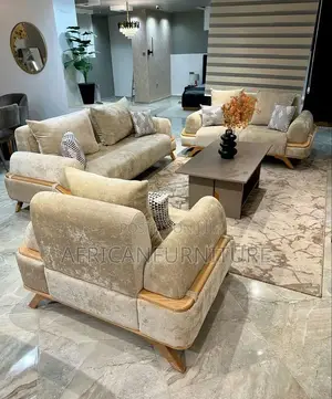 Sofa Set Ya Kisasa Na Muonekano Wa Kifahari 3,2,1,1 Weka Oda Yako Sasa