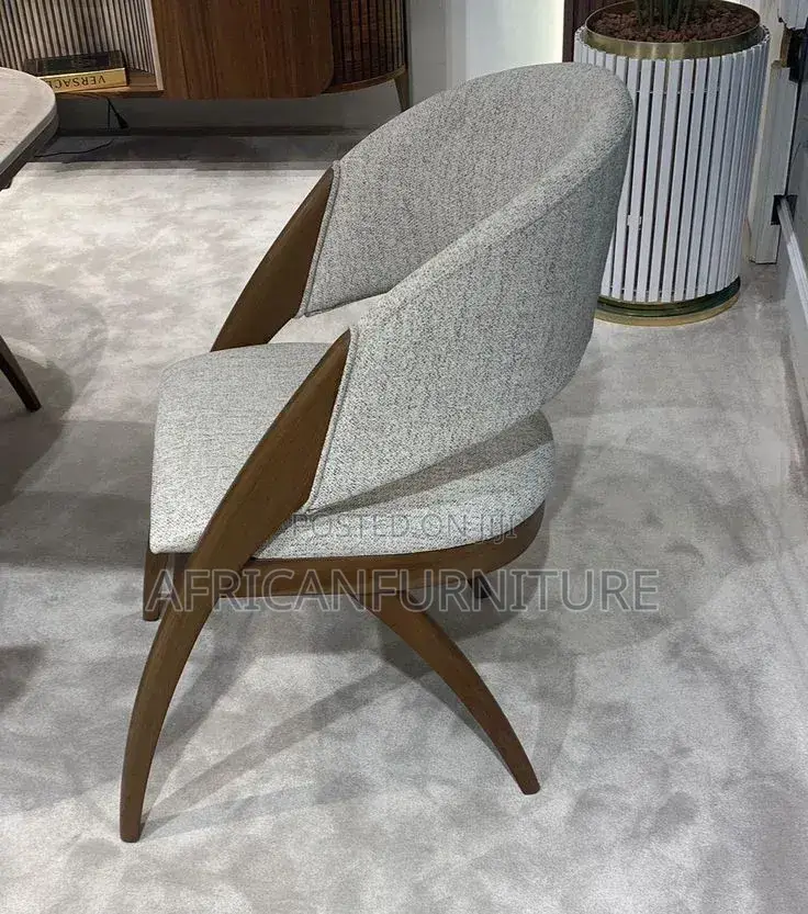 8 Dining Chairs