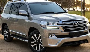 Toyota Land Cruiser 2017 Beige