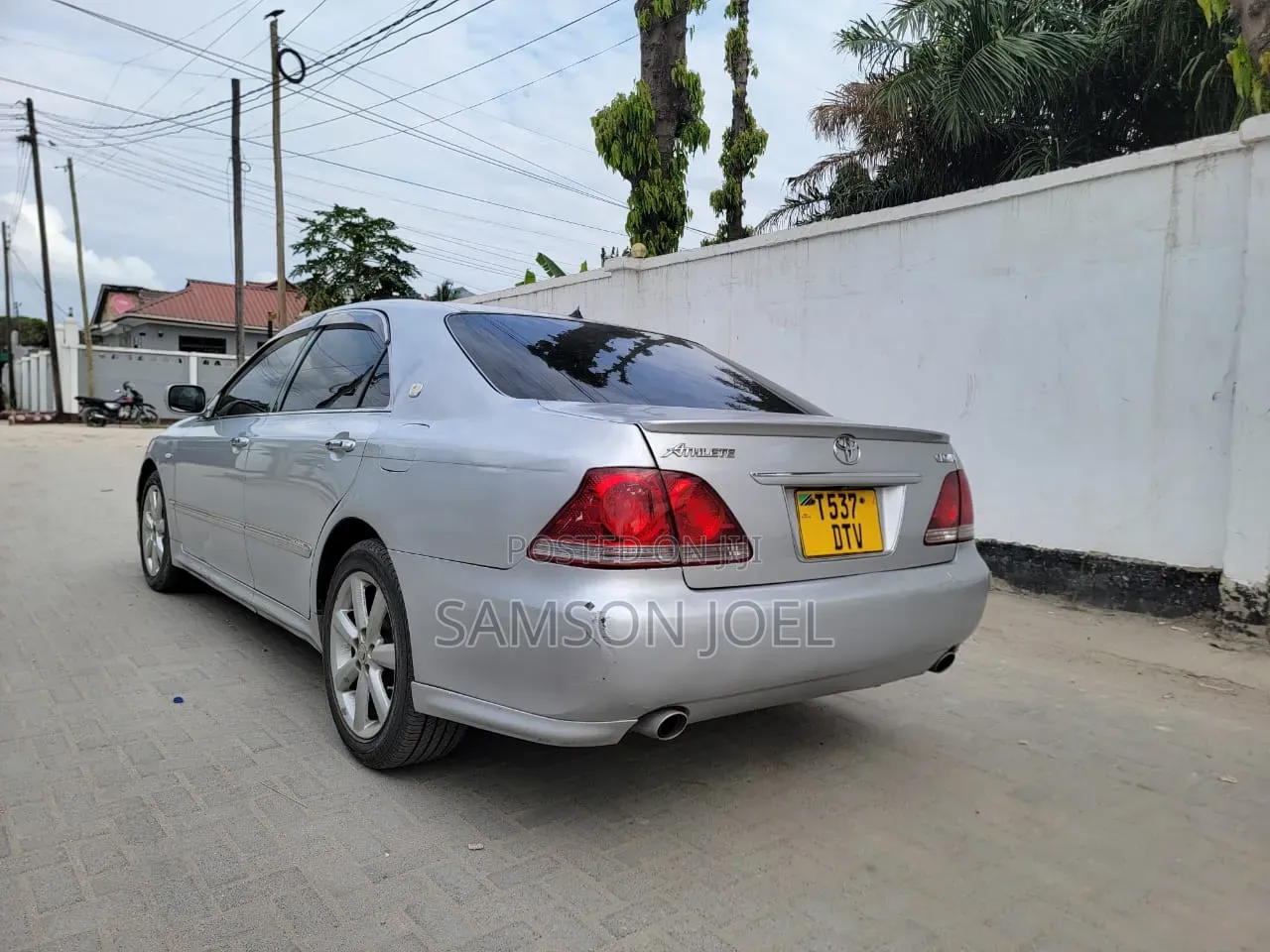 Toyota Crown Royale 2005 Silver