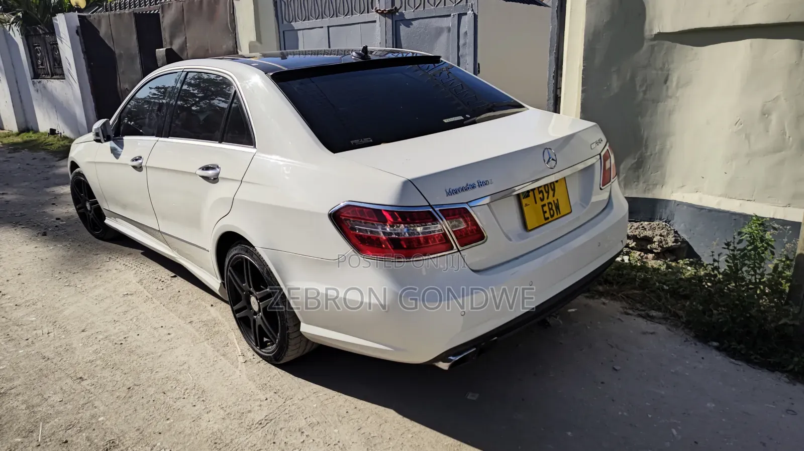 Mercedes-Benz E200 2011 White