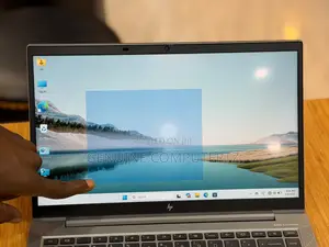 Laptop HP ZBook Firefly G8 16GB Intel Core i7 SSD 512GB