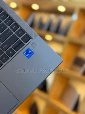 Laptop HP ZBook Firefly G8 16GB Intel Core i7 SSD 512GB