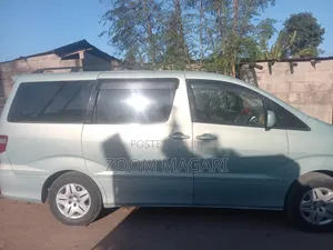 Toyota Alphard 2005 Green