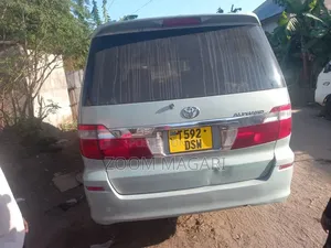 Toyota Alphard 2005 Green