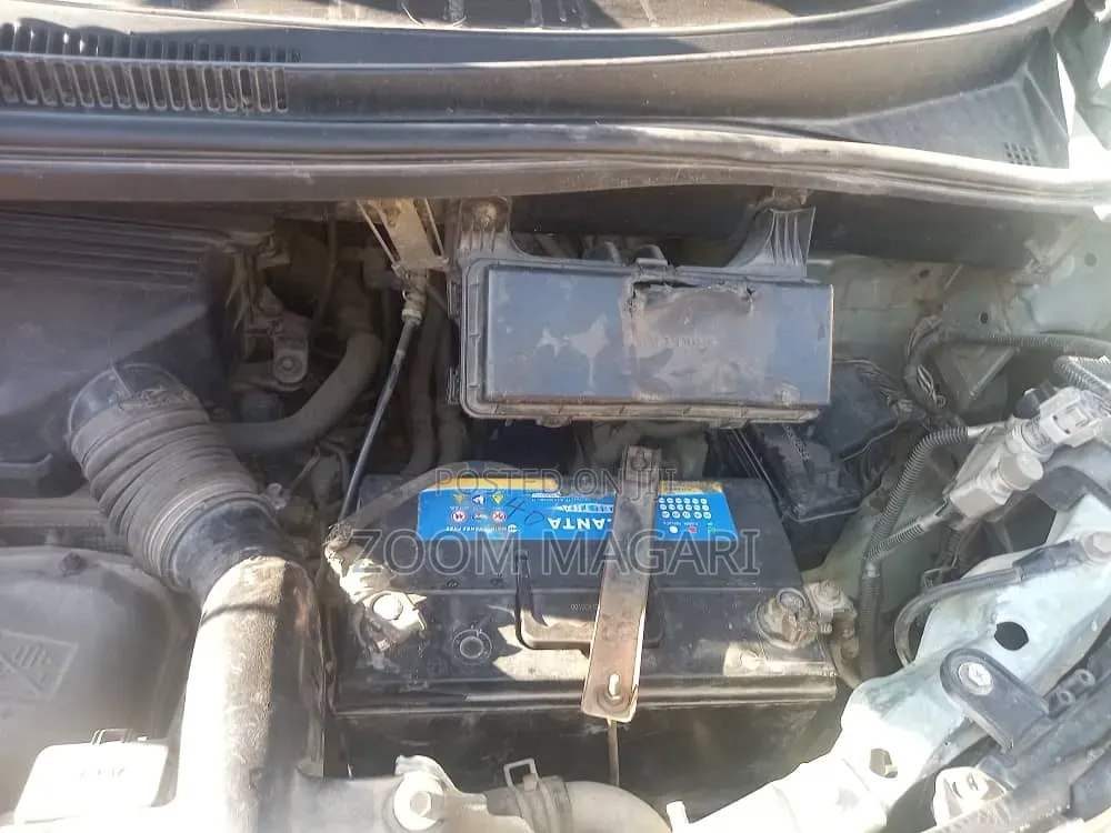 Toyota Alphard 2005 Green