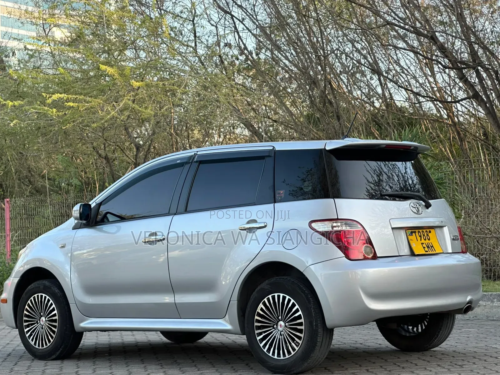 Toyota IST 2006 Silver