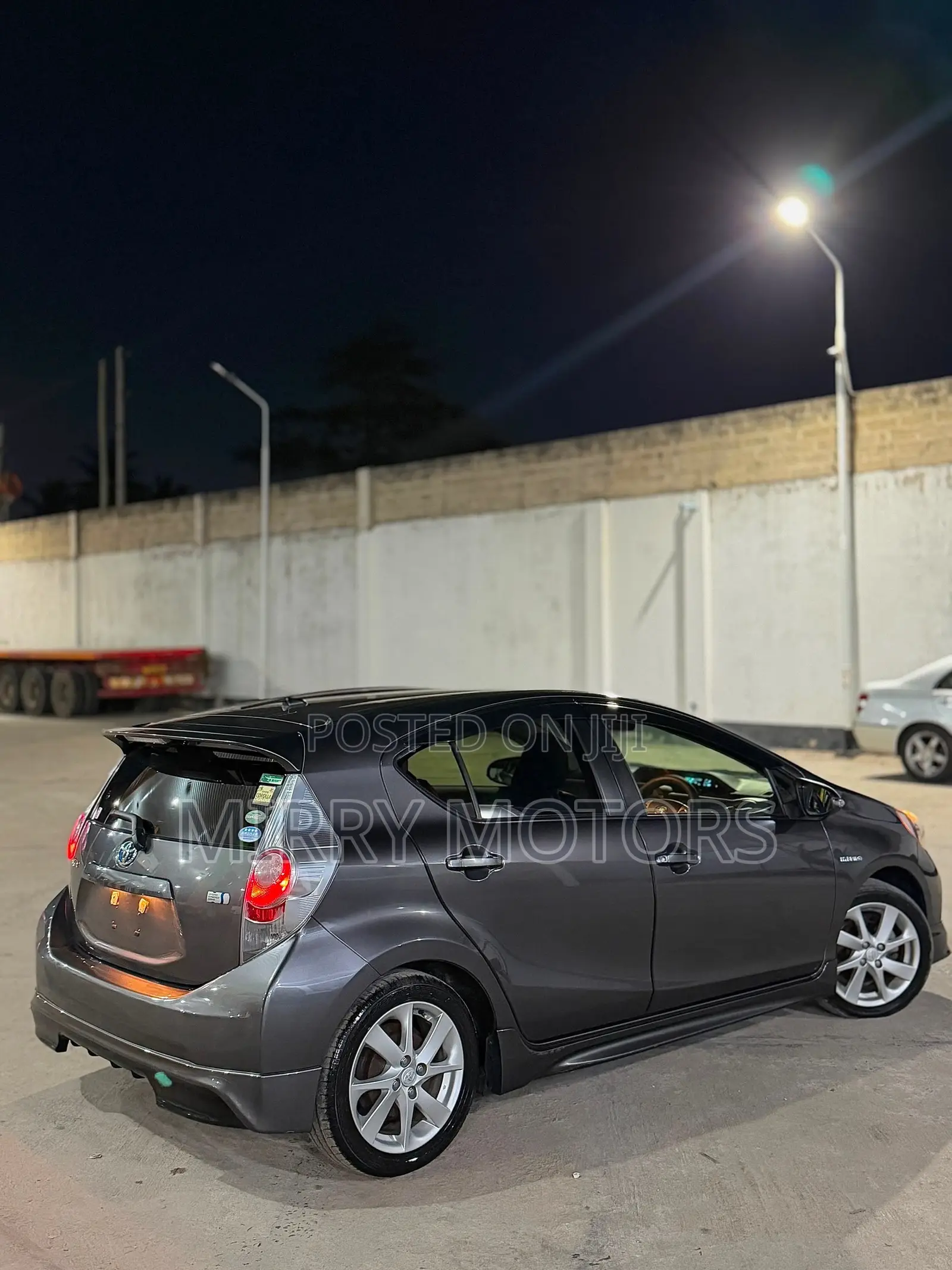 Toyota Aqua X Urban 2014 Gray