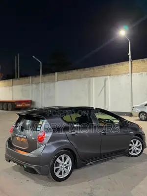 Toyota Aqua X Urban 2014 Gray
