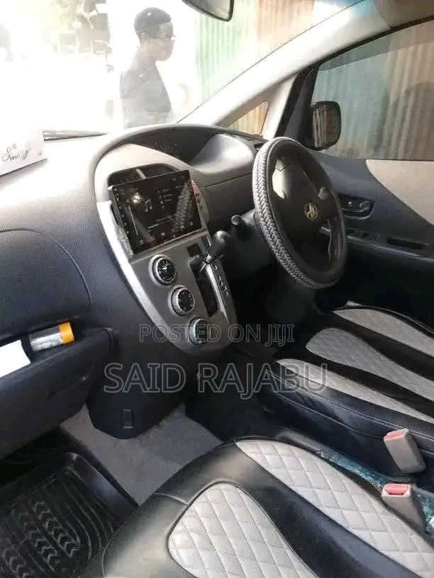 Toyota Ractis 2008 Black