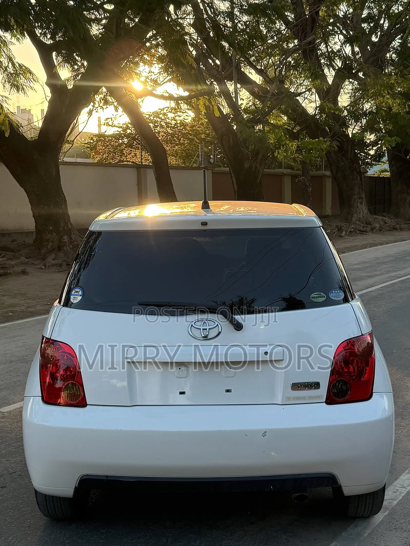 Toyota IST 2003 White
