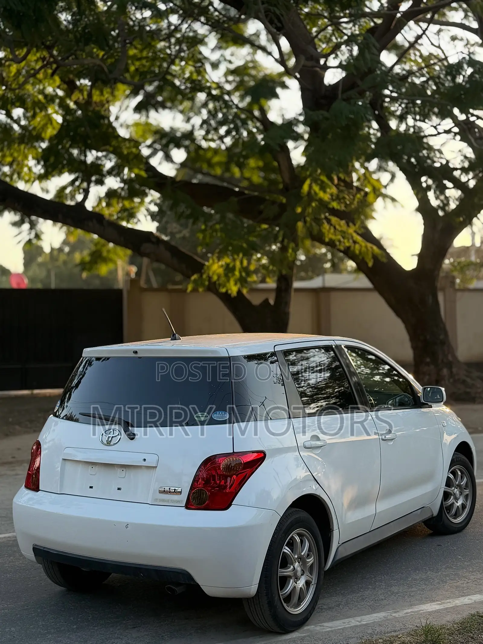 Toyota IST 2003 White