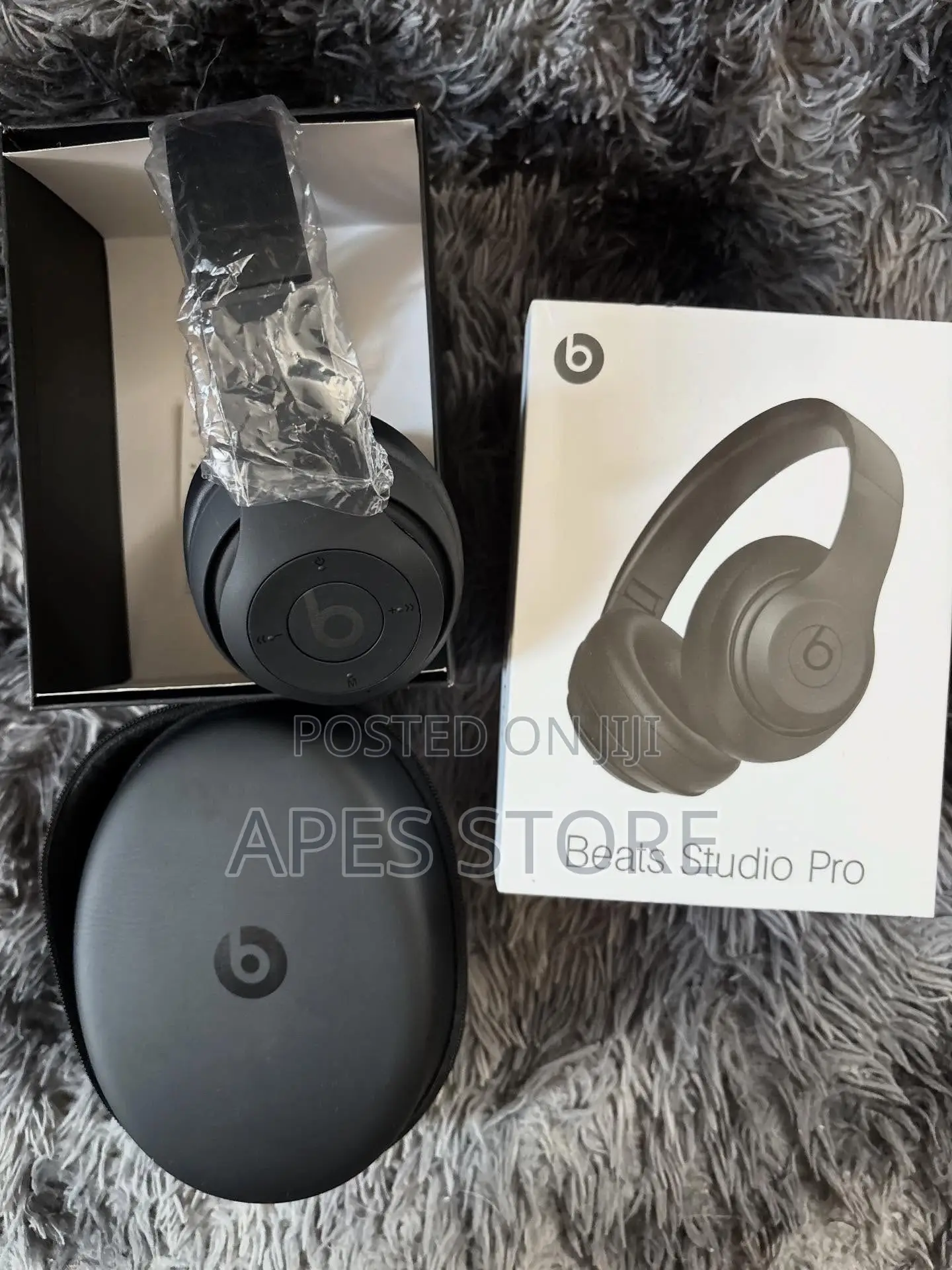 Beats Studio Pro Headphones HC
