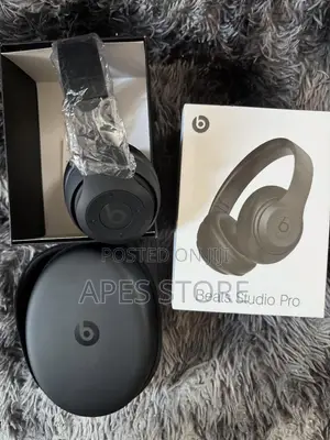 Beats Studio Pro Headphones HC