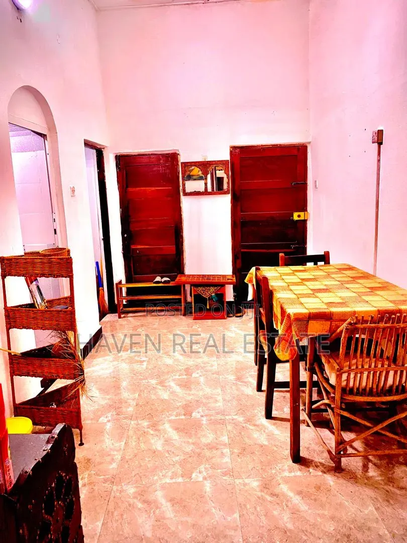 Furnished 2bdrm Apartment in Mjini for rent