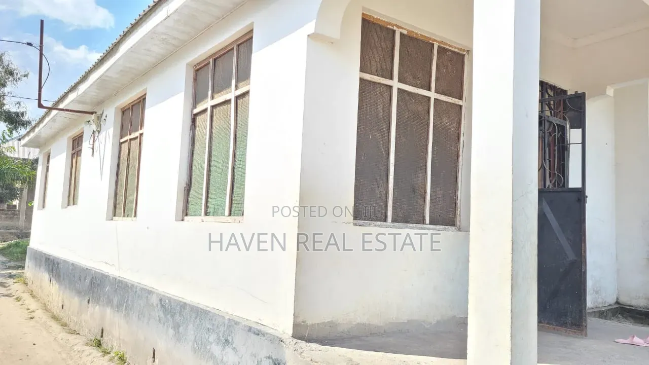 3bdrm House in Kimara for sale