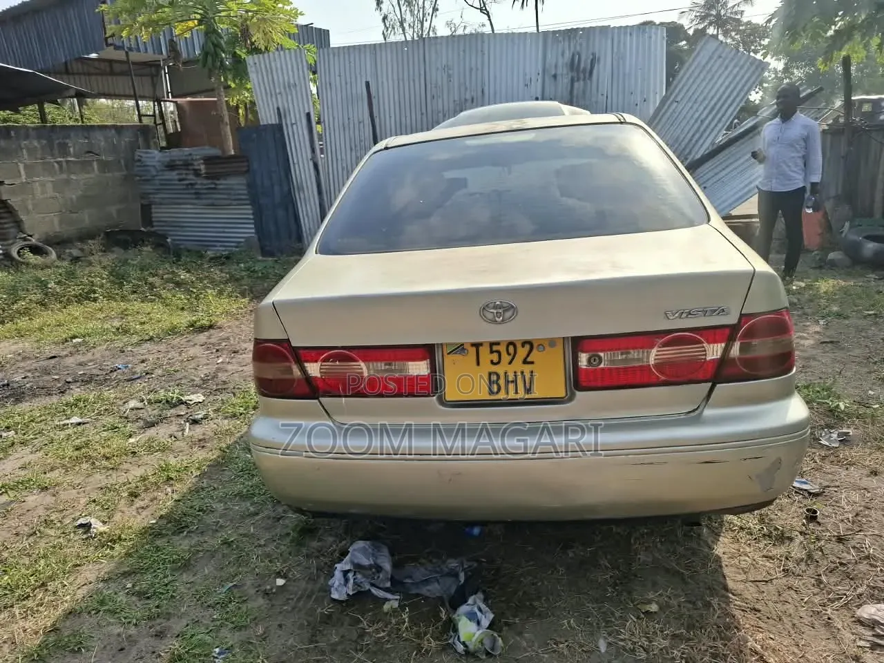Toyota Vista 2003 Beige