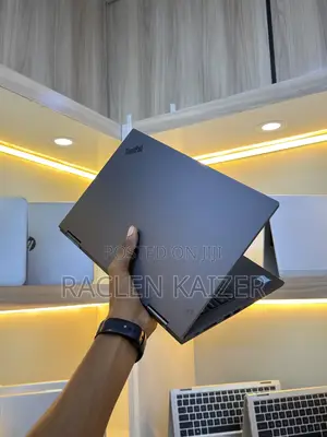 New Laptop Lenovo ThinkPad X1 Yoga 8GB Intel Core i5 SSD 256GB