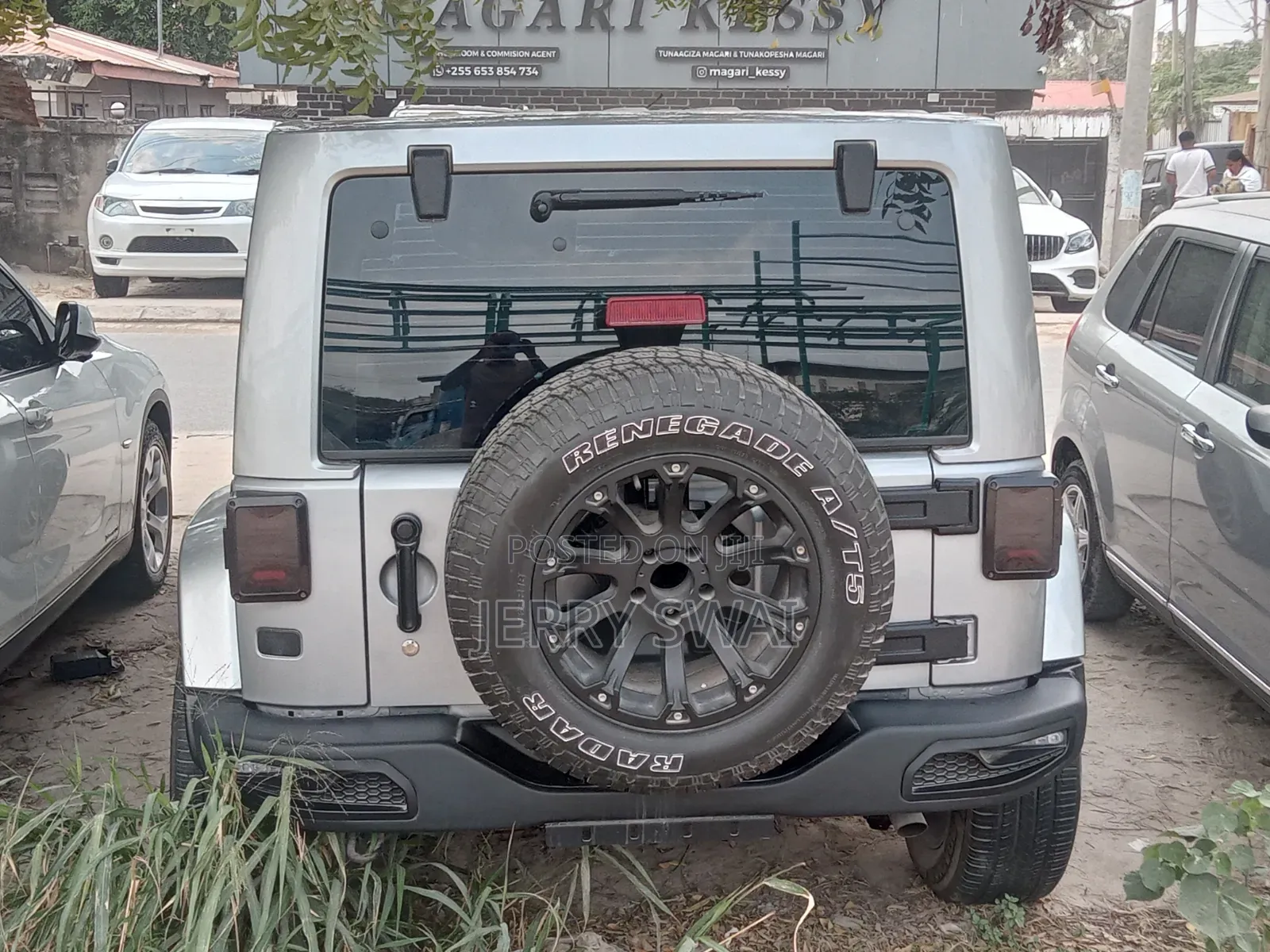 Jeep Wrangler 2011 Silver
