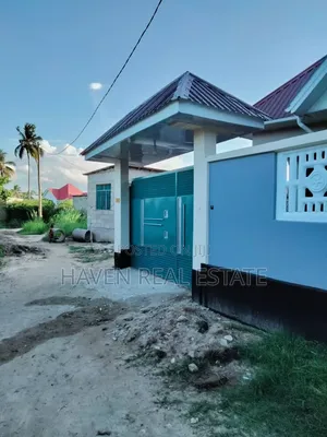 3bdrm House in Goba for sale