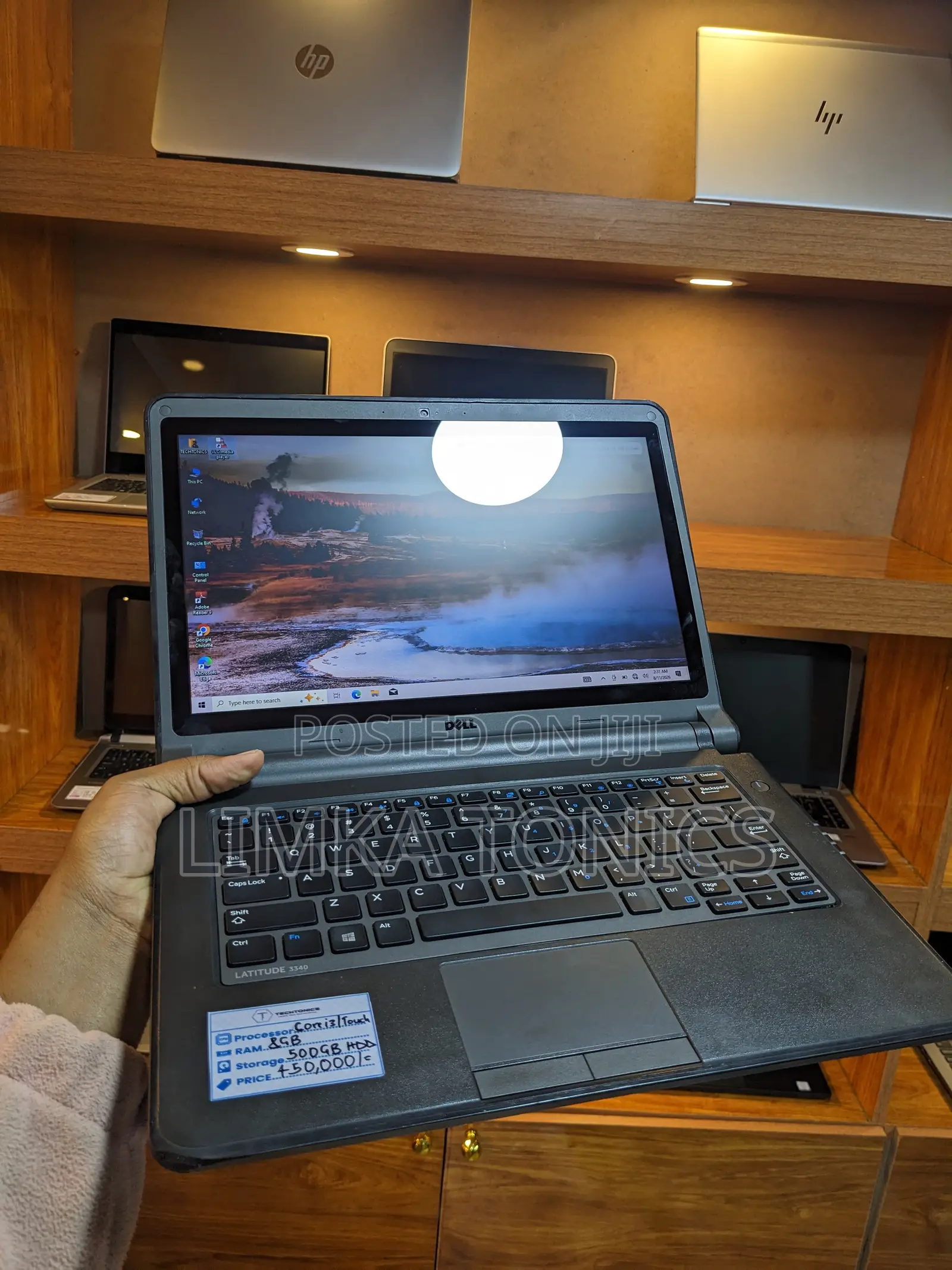 New Laptop Dell Latitude 3350 8GB Intel Core i3 HDD 500GB