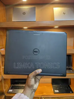 New Laptop Dell Latitude 3350 8GB Intel Core i3 HDD 500GB