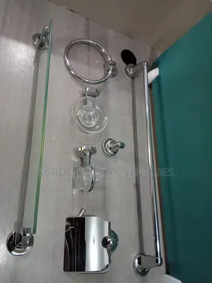 Bathroom Accessories Set