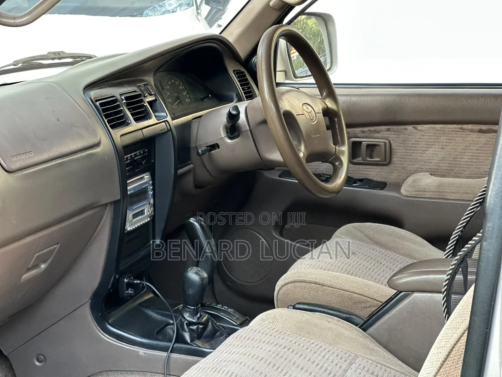 Toyota Hilux Surf 1999 Silver