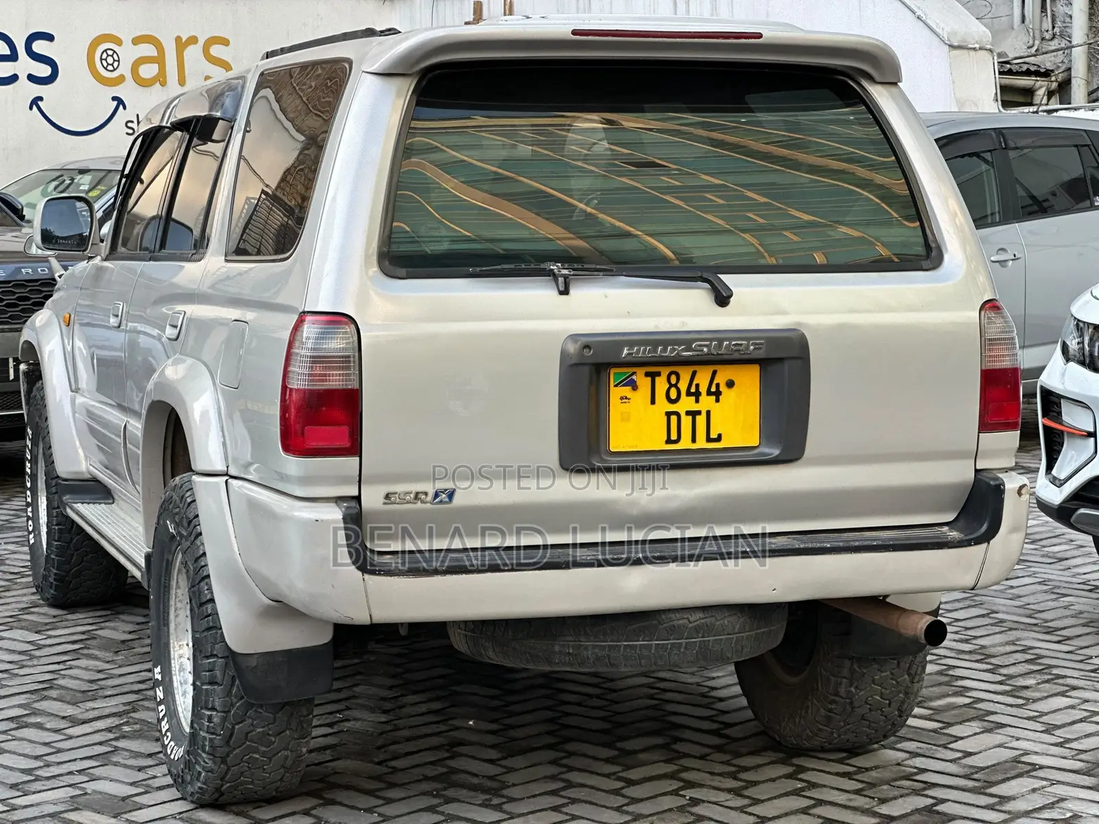 Toyota Hilux Surf 1999 Silver