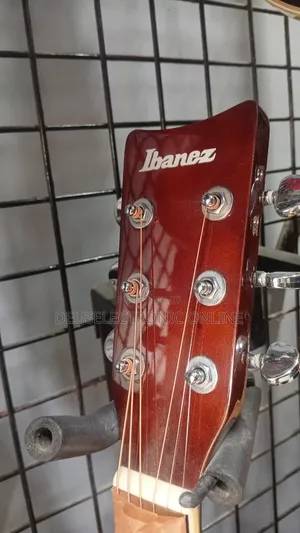 Ibanez Guitar Electric 250,000 and Bag 55,000