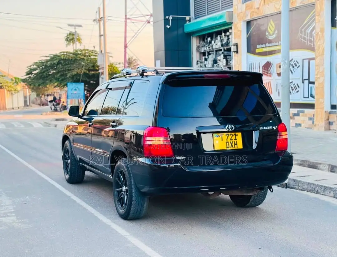 Toyota Kluger 2006 Black