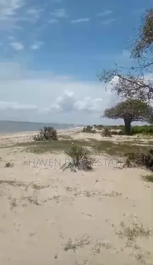 78 Acres Beach Plot Inauzwa Bagamoyo Kitame